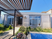 Satılır 4 otaqlı 120 m2 bağ evi Mərdəkan