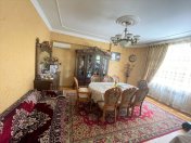 Satılır 3 otaqlı 130 m2 yeni tikili Montin