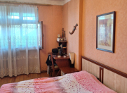 Satılır 5 otaqlı 108 m2 köhnə tikili Sevinc k/t