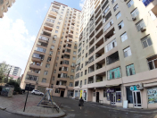 Satılır 3 otaqlı 118 m2 yeni tikili 7 mkr