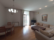 İcarəyə verilir 3 otaqlı 90 m2 köhnə tikili İçəri Şəhər m.