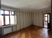 Satılır 2 otaqlı 39 m2 köhnə tikili Bakıxanov