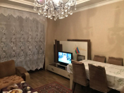 Satılır 3 otaqlı 93 m2 köhnə tikili Lider telekanalı