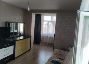 Satılır 2 otaqlı 60 m2 köhnə tikili 8 km