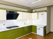 İcarəyə verilir 4 otaqlı 190 m2 yeni tikili Şah İsmayıl Xətai m.