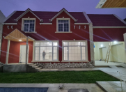 Satılır 5 otaqlı 200 m2 həyət evi Şüvəlan