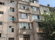 İcarəyə verilir 3 otaqlı 65 m2 köhnə tikili İnşaatçılar m.