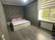 İcarəyə verilir 2 otaqlı 45 m2 köhnə tikili İnşaatçılar m.