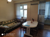 İcarəyə verilir 3 otaqlı 80 m2 köhnə tikili Elmlər Akademiyası m.