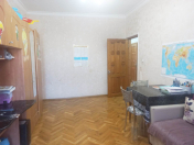 Satılır 5 otaqlı 120 m2 köhnə tikili 8 mkr