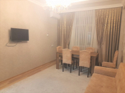 İcarəyə verilir 2 otaqlı 70 m2 yeni tikili Azadlıq prospekti m.