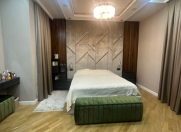 İcarəyə verilir 4 otaqlı 175 m2 yeni tikili Tibb Universiteti