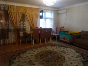Satılır 4 otaqlı 80 m2 köhnə tikili Əhmədli