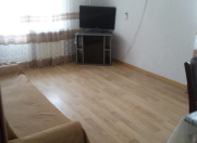 İcarəyə verilir 2 otaqlı 65 m2 köhnə tikili Babək Plaza