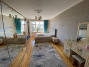 Satılır 4 otaqlı 92 m2 köhnə tikili Bakıxanov