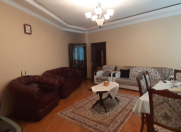 İcarəyə verilir 2 otaqlı 100 m2 yeni tikili 28 May m.