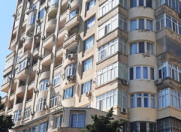 İcarəyə verilir 2 otaqlı 112 m2 yeni tikili Elmlər Akademiyası m.