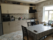 Satılır 3 otaqlı 140 m2 həyət evi Sabunçu