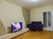 İcarəyə verilir 4 otaqlı 100 m2 yeni tikili 8 Noyabr m.