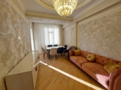 İcarəyə verilir 2 otaqlı 70 m2 yeni tikili Gənclik m.