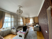 Satılır 4 otaqlı 170 m2 həyət evi Binə