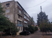 Satılır 4 otaqlı 107 m2 köhnə tikili Gəncə