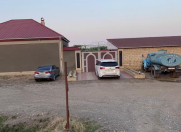 Satılır 3 otaqlı 140 m2 bağ evi Quba