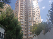 Satılır 3 otaqlı 100 m2 yeni tikili Həzi Aslanov