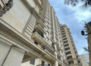 Satılır 4 otaqlı 225 m2 yeni tikili Nizami m.