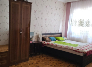 Satılır 4 otaqlı 76 m2 köhnə tikili 4 mkr