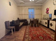 Satılır 2 otaqlı 54 m2 həyət evi Azneft meydanı