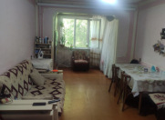 Satılır 2 otaqlı 50 m2 köhnə tikili Xalqlar Dostluğu m.