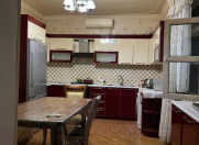 İcarəyə verilir 6 otaqlı 440 m2 həyət evi Xalqlar Dostluğu m.