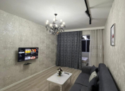 İcarəyə verilir 2 otaqlı 45 m2 köhnə tikili Şah İsmayıl Xətai m.