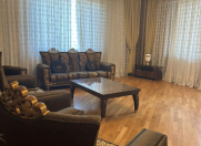 Satılır 4 otaqlı 260 m2 yeni tikili 4 mkr