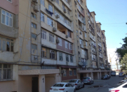 Satılır 4 otaqlı 110 m2 köhnə tikili Y.Günəşli