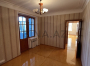 Satılır 3 otaqlı 62 m2 köhnə tikili Bakıxanov
