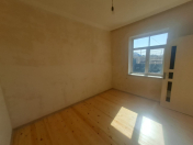 Satılır 2 otaqlı 65 m2 həyət evi Binə