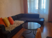 İcarəyə verilir 3 otaqlı 70 m2 köhnə tikili Elmlər Akademiyası m.