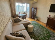 Satılır 3 otaqlı 90 m2 köhnə tikili Qara Qarayev m.