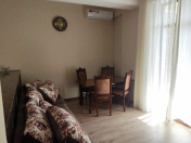 İcarəyə verilir 3 otaqlı 70 m2 yeni tikili 28 May m.