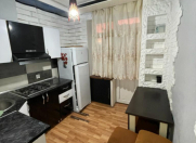 İcarəyə verilir 2 otaqlı 60 m2 köhnə tikili Həzi Aslanov m.