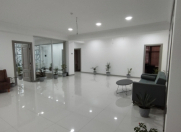 İcarəyə verilir 1 otaqlı 35 m2 ofis Gənclik m.