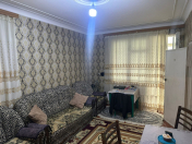 Satılır 2 otaqlı 56 m2 köhnə tikili 2 mkr