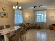 Satılır 6 otaqlı 220 m2 həyət evi Pirşağı