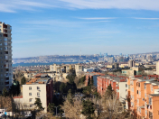 Satılır 4 otaqlı 90 m2 köhnə tikili Xalqlar Dostluğu m.