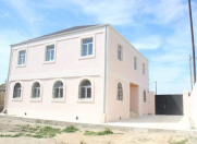 Satılır 7 otaqlı 300 m2 həyət evi Binə