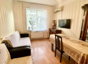 Satılır 2 otaqlı 60 m2 köhnə tikili 8 mkr