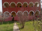 İcarəyə verilir 7 otaqlı 350 m2 villa Novxanı