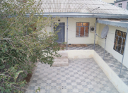 Satılır 3 otaqlı 226 m2 həyət evi 20-ci sahə